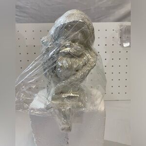 Dillard’s Silver & White 8” Santa Stocking Holder